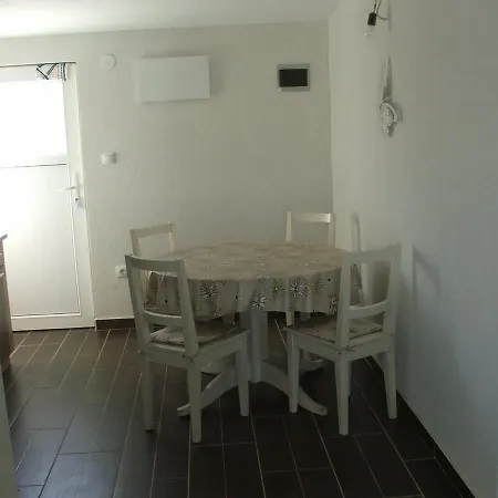 Marieta * Povlja (Brac)