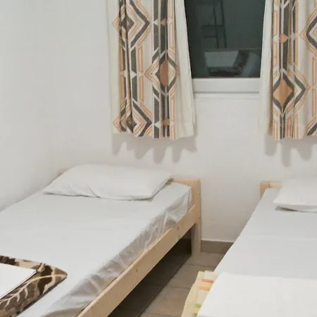 Marieta * Povlja (Brac)